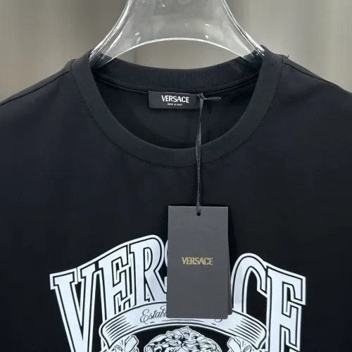 Replica Versace T-Shirts Short Sleeved For Unisex #1430467 $68.00 USD for Wholesale