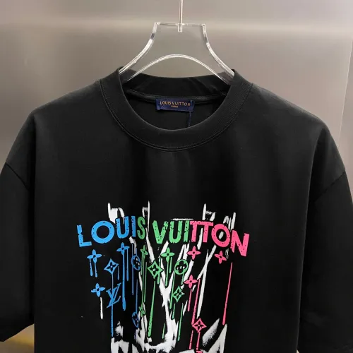 Replica Louis Vuitton LV T-Shirts Short Sleeved For Unisex #1430549 $38.00 USD for Wholesale
