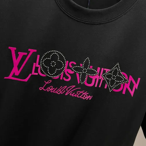 Replica Louis Vuitton LV T-Shirts Short Sleeved For Unisex #1430551 $38.00 USD for Wholesale