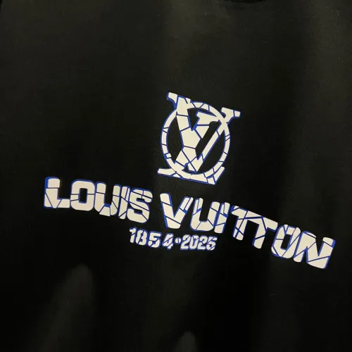 Replica Louis Vuitton LV T-Shirts Short Sleeved For Unisex #1430555 $38.00 USD for Wholesale