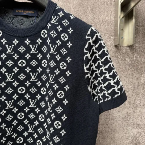 Replica Louis Vuitton LV T-Shirts Short Sleeved For Unisex #1430659 $72.00 USD for Wholesale