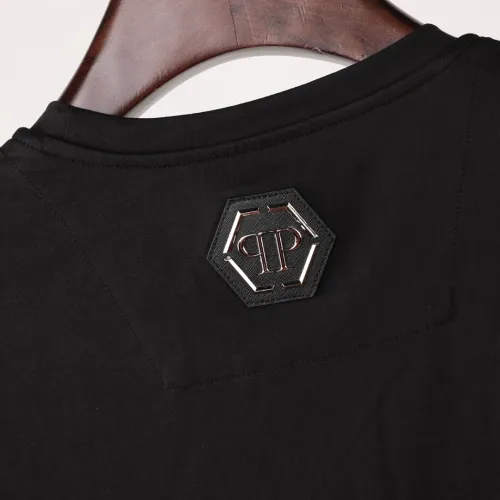 Replica Philipp Plein PP T-Shirts Short Sleeved For Men #1431058 $27.00 USD for Wholesale