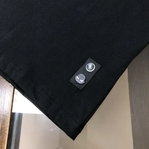 Replica Fendi T-Shirts Short Sleeved For Unisex #1431131 $34.00 USD for Wholesale