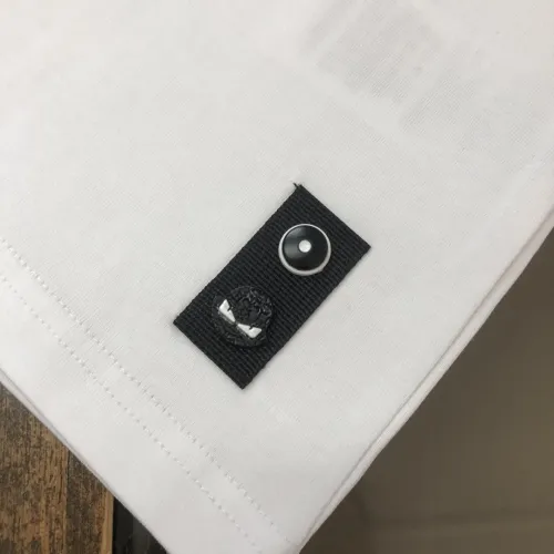 Replica Fendi T-Shirts Short Sleeved For Unisex #1431134 $34.00 USD for Wholesale