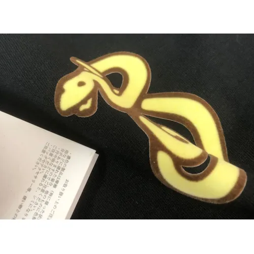 Replica Burberry T-Shirts Short Sleeved For Unisex #1431377 $32.00 USD for Wholesale