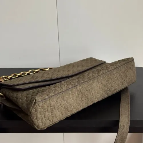 Replica Gucci AAA Quality Messenger Bags #1432182 $85.00 USD for Wholesale