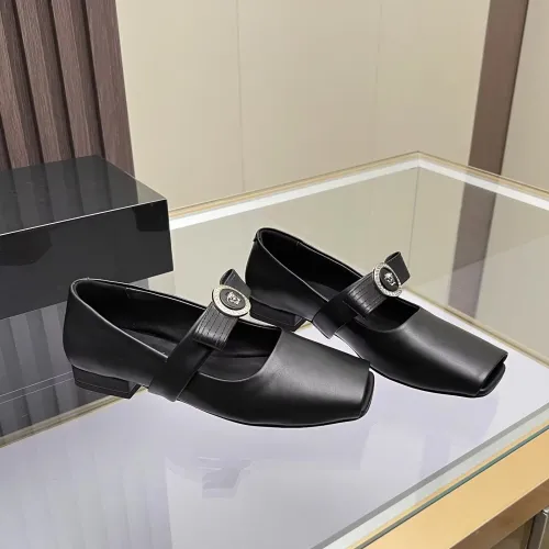 Replica Versace Flat Shoes For Women #1432230 $82.00 USD for Wholesale