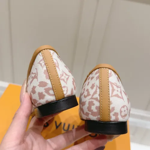 Replica Louis Vuitton Flat Shoes For Women #1432296 $108.00 USD for Wholesale