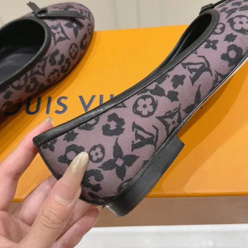Replica Louis Vuitton Flat Shoes For Women #1432298 $108.00 USD for Wholesale