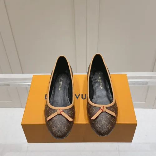Replica Louis Vuitton Flat Shoes For Women #1432299 $108.00 USD for Wholesale