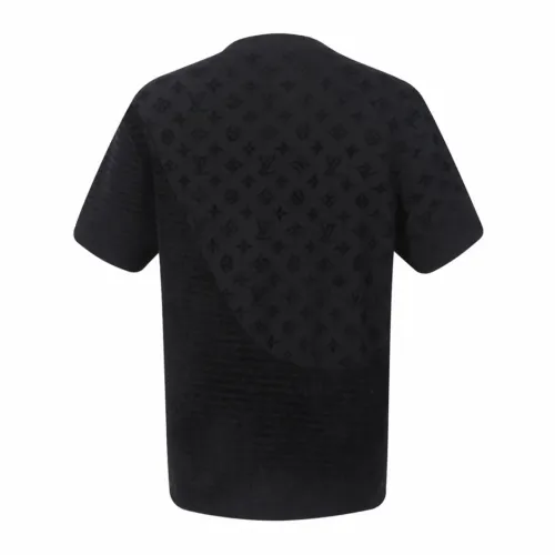 Replica Louis Vuitton LV T-Shirts Short Sleeved For Unisex #1432961 $72.00 USD for Wholesale