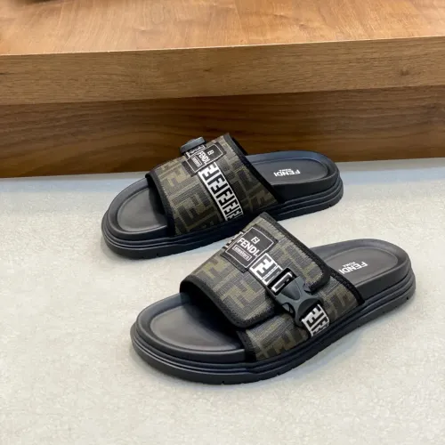 Fendi Slippers For Men #1433364