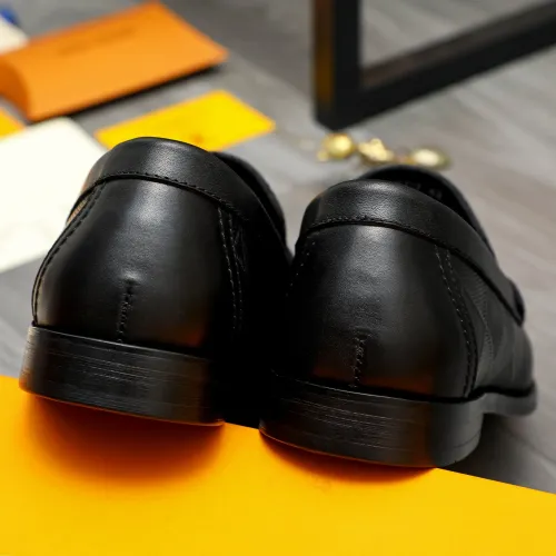 Replica Louis Vuitton LV Oxfords Shoes For Men #1433565 $88.00 USD for Wholesale