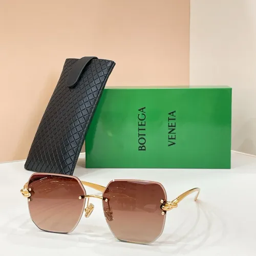 Bottega Veneta AAA Quality Sunglasses #1433748