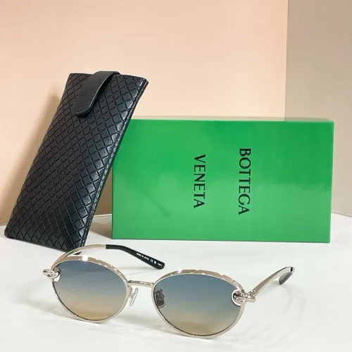 Bottega Veneta AAA Quality Sunglasses #1433774