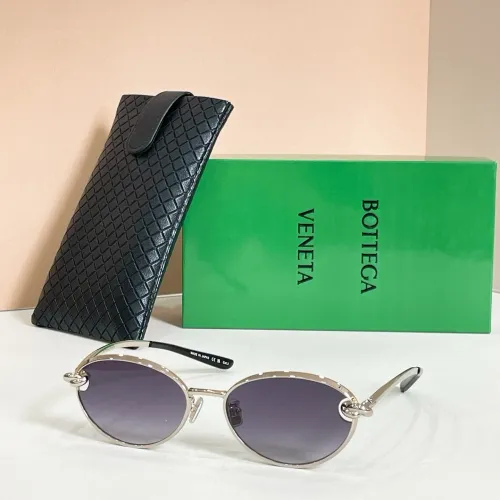 Bottega Veneta AAA Quality Sunglasses #1433775
