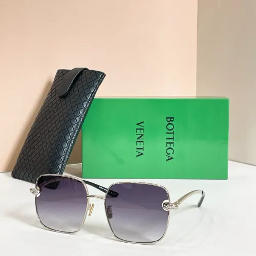 Bottega Veneta AAA Quality Sunglasses #1433786