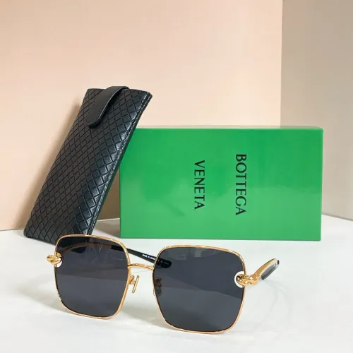 Bottega Veneta AAA Quality Sunglasses #1433788
