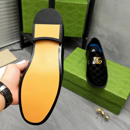 Replica Gucci Oxfords Shoes For Men #1433851 $92.00 USD for Wholesale