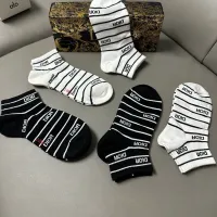 $25.00 USD Christian Dior Socks For Women #1422573