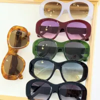 $60.00 USD LOEWE AAA Quality Sunglasses #1423226