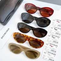 $60.00 USD Balenciaga AAA Quality Sunglasses #1424376
