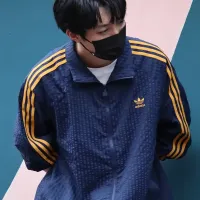 $48.00 USD Adidas Jackets Long Sleeved For Unisex #1424834