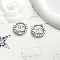 $25.00 USD Chanel Earrings For Women #1424982