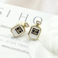 $25.00 USD Chanel Earrings For Women #1425019