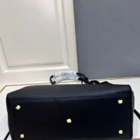 $115.00 USD Chanel AAA Quality Handbags For Women #1425038