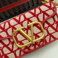 $96.00 USD Valentino AAA Quality Messenger Bags For Women #1425042