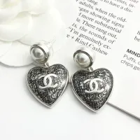 $29.00 USD Chanel Earrings For Women #1425098