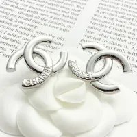 $27.00 USD Chanel Earrings For Women #1425141