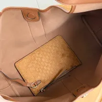 $88.00 USD Gucci AAA Quality Handbags For Women #1425205