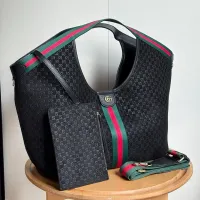 $88.00 USD Gucci AAA Quality Handbags For Women #1425208