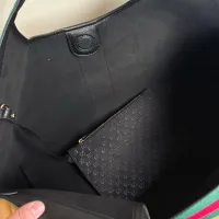 $88.00 USD Gucci AAA Quality Handbags For Women #1425208