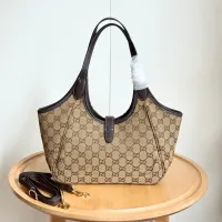 $82.00 USD Gucci AAA Quality Shoulder Bags In 26*23*11cm For Women #1425216