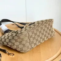 $82.00 USD Gucci AAA Quality Shoulder Bags In 26*23*11cm For Women #1425216