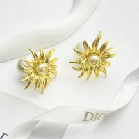 $32.00 USD Christian Dior Earrings For Women #1425235