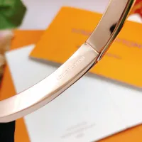 $39.00 USD Louis Vuitton LV Bracelets #1425243