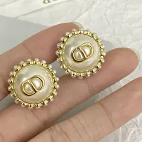 $38.00 USD Christian Dior Earrings For Women #1425267