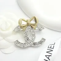 $34.00 USD Chanel Brooches For Women #1425305