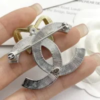 $34.00 USD Chanel Brooches For Women #1425305
