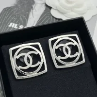 $29.00 USD Chanel Earrings For Women #1425320