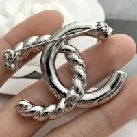 $29.00 USD Chanel Brooches For Women #1425325