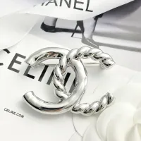 $29.00 USD Chanel Brooches For Women #1425325