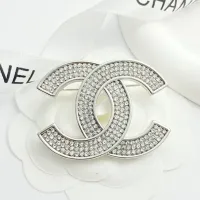 $36.00 USD Chanel Brooches For Women #1425334