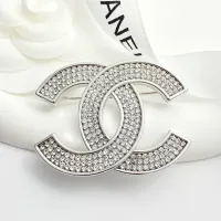 $36.00 USD Chanel Brooches For Women #1425334
