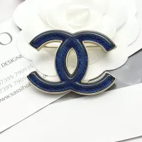 $38.00 USD Chanel Brooches For Women #1425337