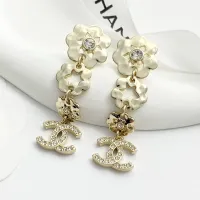 $32.00 USD Chanel Earrings For Women #1425343